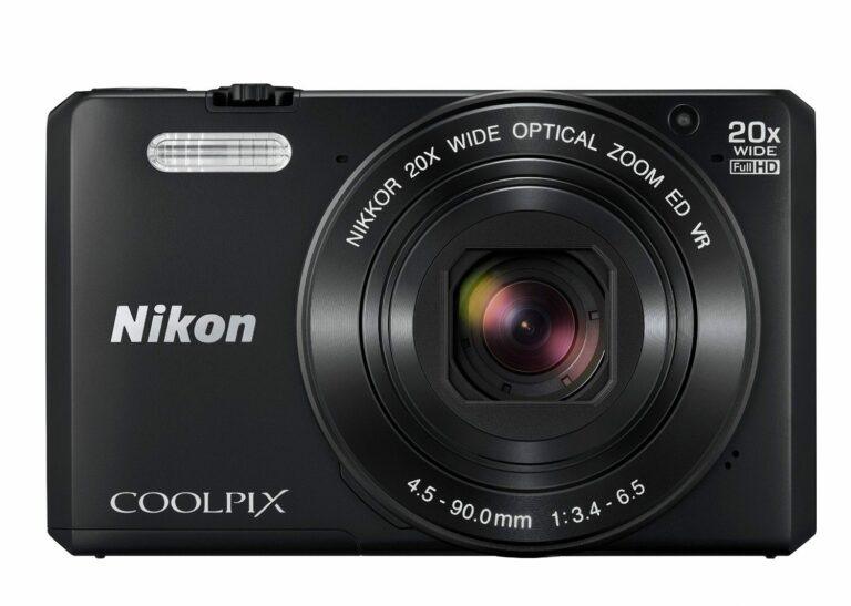 Nikon Coolpix S7000 – Cámara digital de 16 MP (zoom 20x, HD, pantalla LCD de 3″, WiFi + NFC) por tan sólo