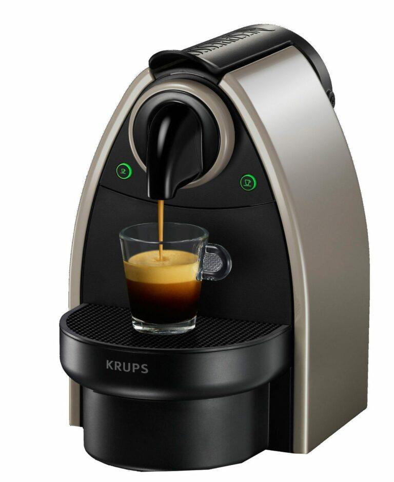 Cafetera Krups Nespresso Essenza Earth XN2140   +  gratis para cápsulas incluido