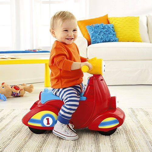 Corre-pasillos Mi primera moto de Fisher-Price Ríe y Aprende