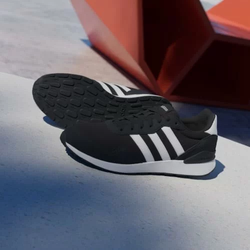 Zapatillas adidas Run 60S 4.0 negras y blancas
