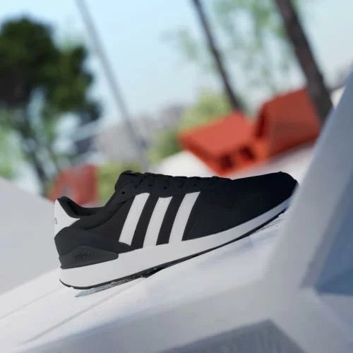 Zapatillas adidas Run 60S 4.0 negras y blancas