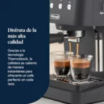 Cafetera espresso manual De'Longhi Classic con espumador
