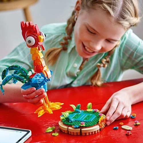 LEGO Disney Vaiana 2 Heihei con soporte decorativo