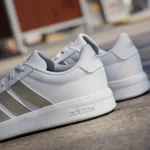 adidas Grand Court Base 3.0 para mujer, blanco