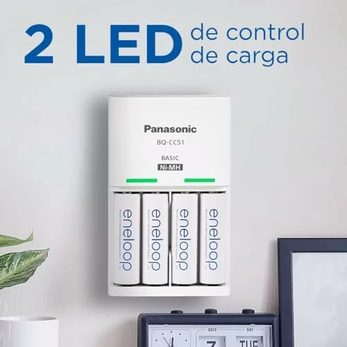 Cargador Panasonic eneloop Basic con 4 pilas AAA