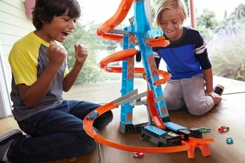 Hot Wheels Sky Crash Tower pista con coche de juguete