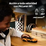 LEGO Speed Champions McLaren W1 con minifigura de piloto