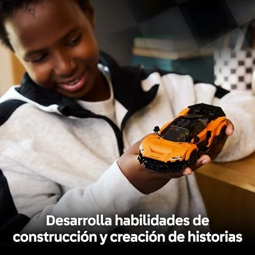 LEGO Speed Champions McLaren W1 con minifigura de piloto