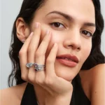 Anillo PANDORA con corazón exaltado rosa