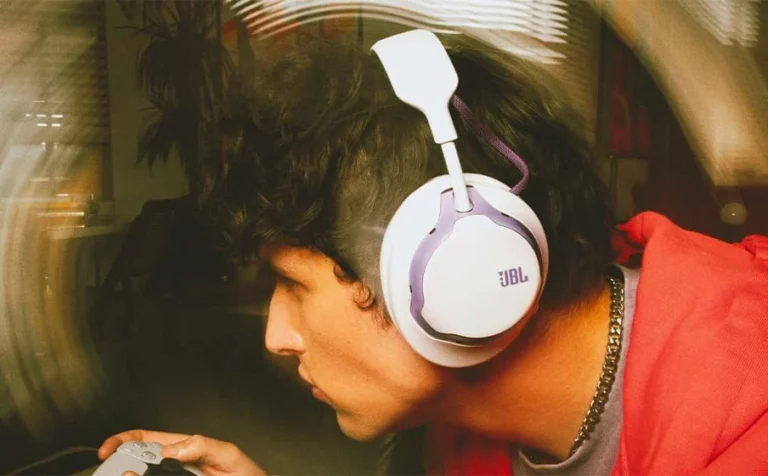 JBL Quantum 650 auriculares gaming inalámbricos