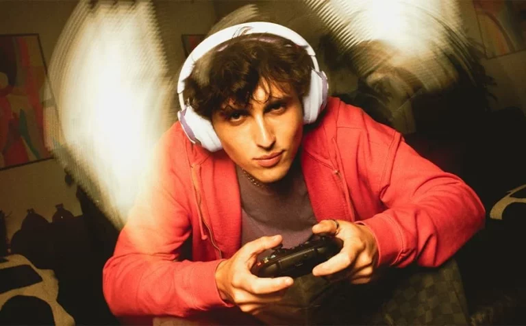 JBL Quantum 650 auriculares gaming inalámbricos