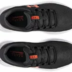 Under Armour Charged Surge 4 para hombre en varias tallas